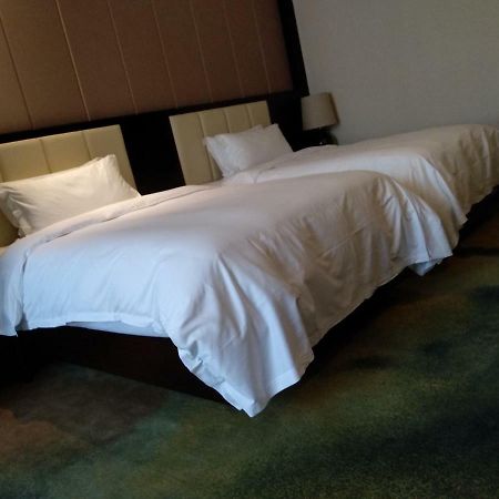 Hotel The Huiting Collection Wuhan Esterno foto